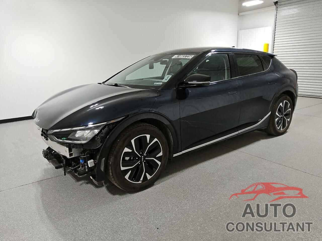 KIA EV6 LIGHT 2023 - KNDC34LA1P5149174