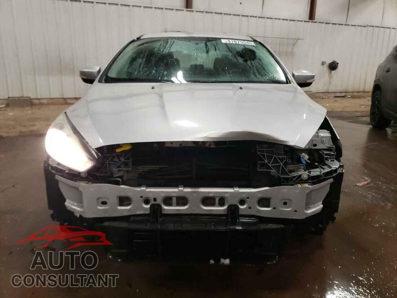 FORD FOCUS 2016 - 1FADP3F2XGL373472