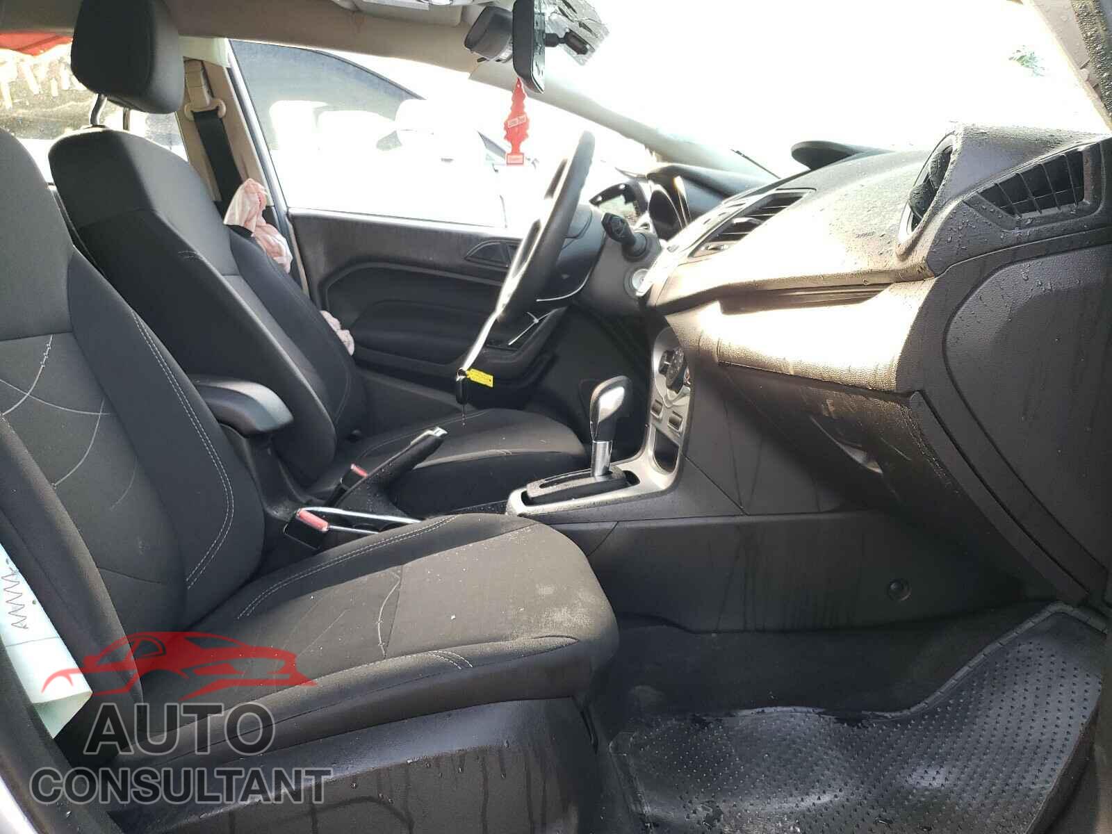 FORD FIESTA 2019 - 3FADP4EJ6KM114287
