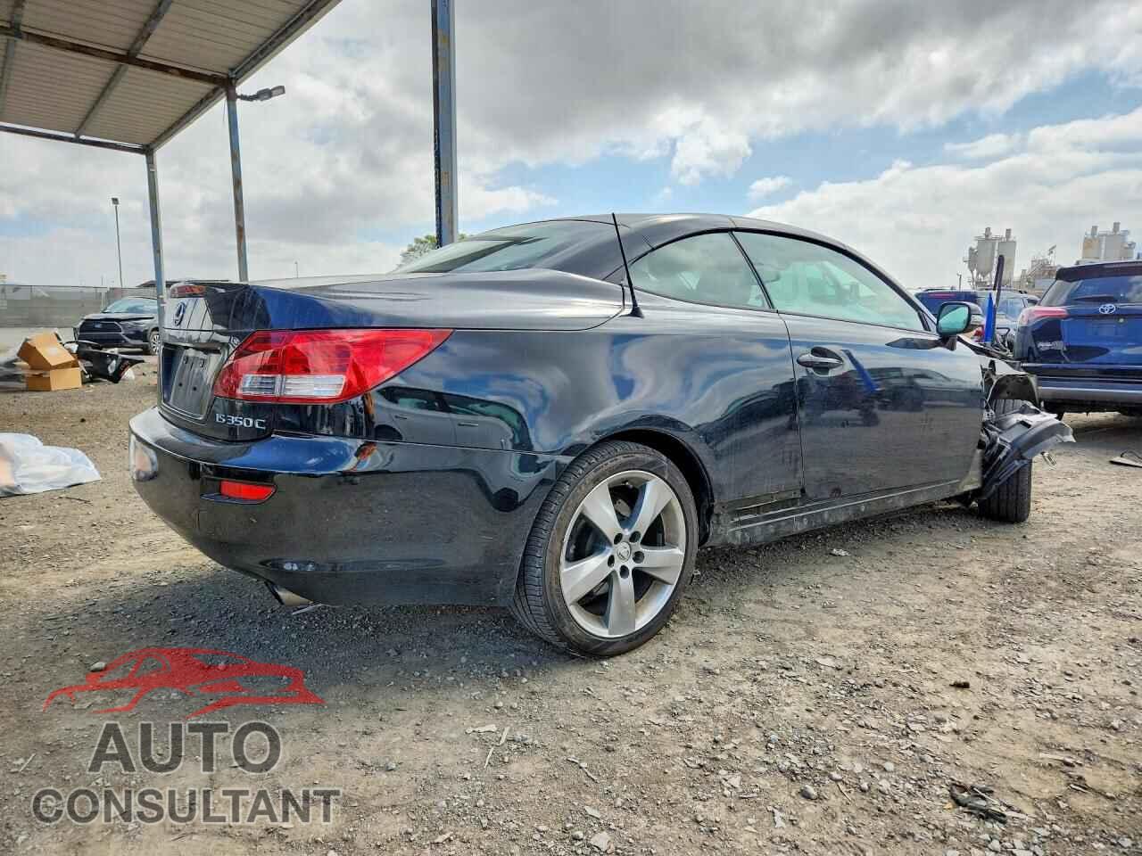 LEXUS IS 2011 - JTHFE2C24B2505923