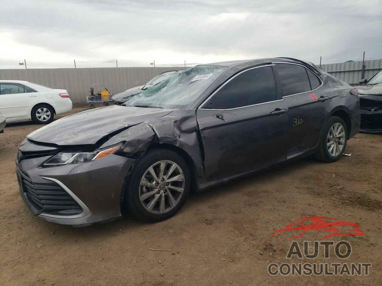 TOYOTA CAMRY 2021 - 4T1C11AK0MU484956
