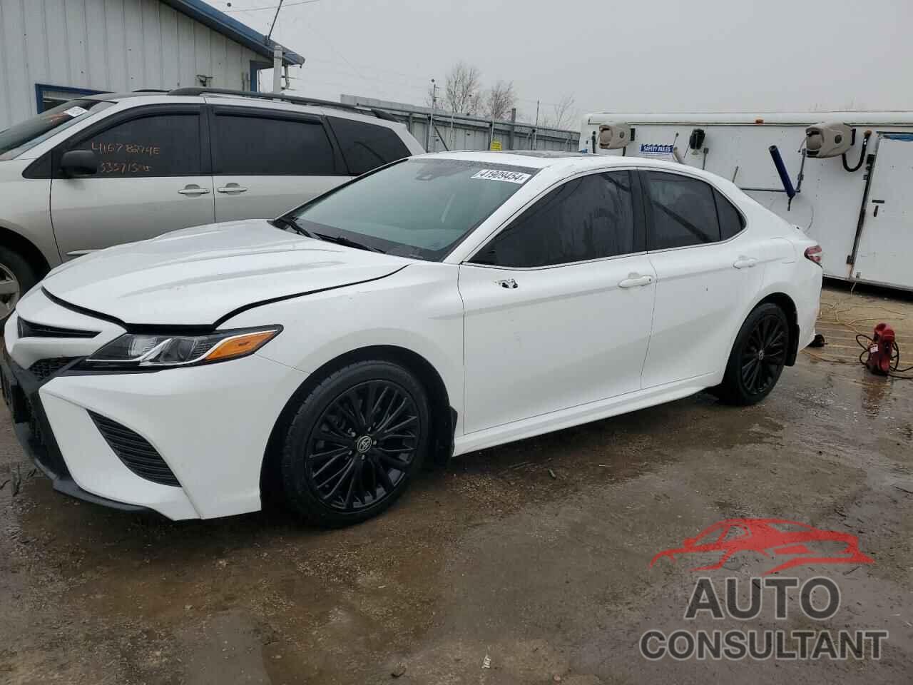 TOYOTA CAMRY 2020 - 4T1G11AK0LU946318