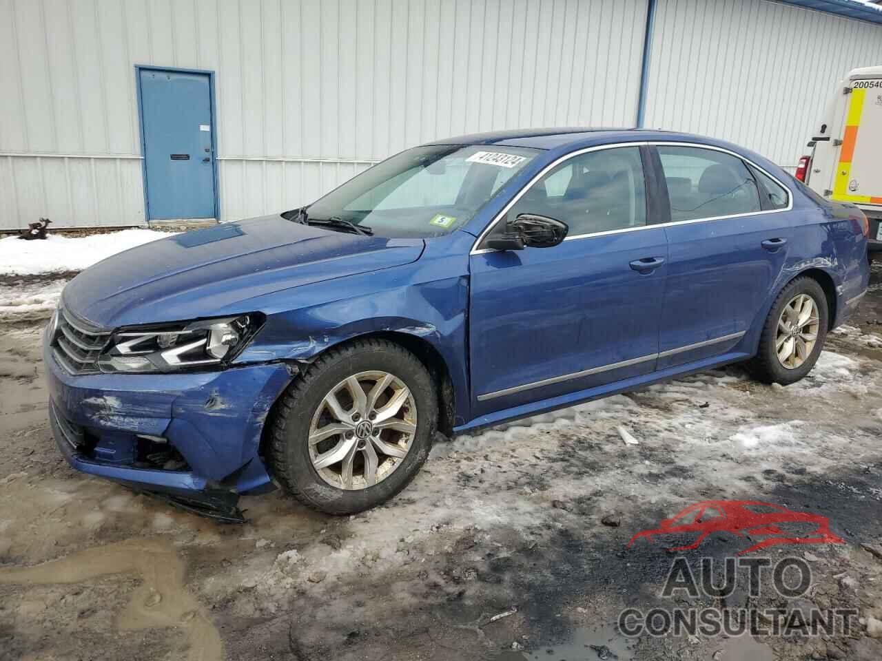 VOLKSWAGEN PASSAT 2017 - 1VWAT7A38HC002244