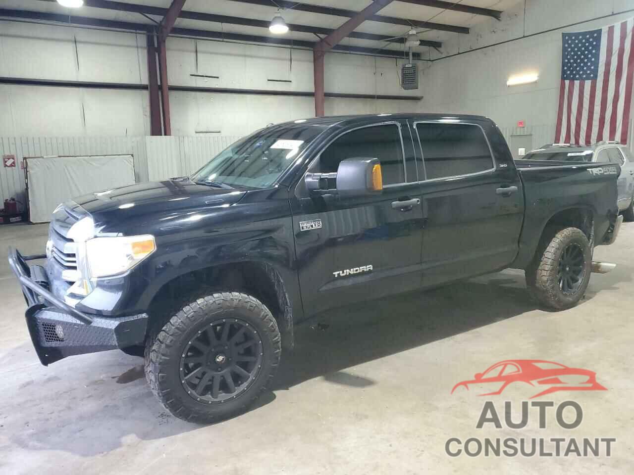 TOYOTA TUNDRA 2017 - 5TFDW5F17HX666871