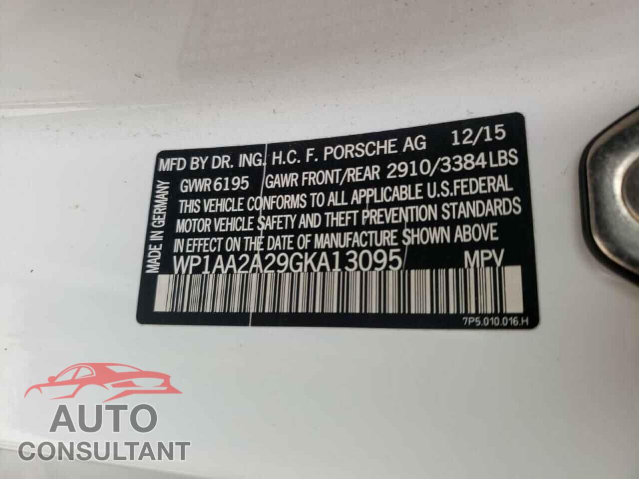 PORSCHE CAYENNE 2016 - WP1AA2A29GKA13095