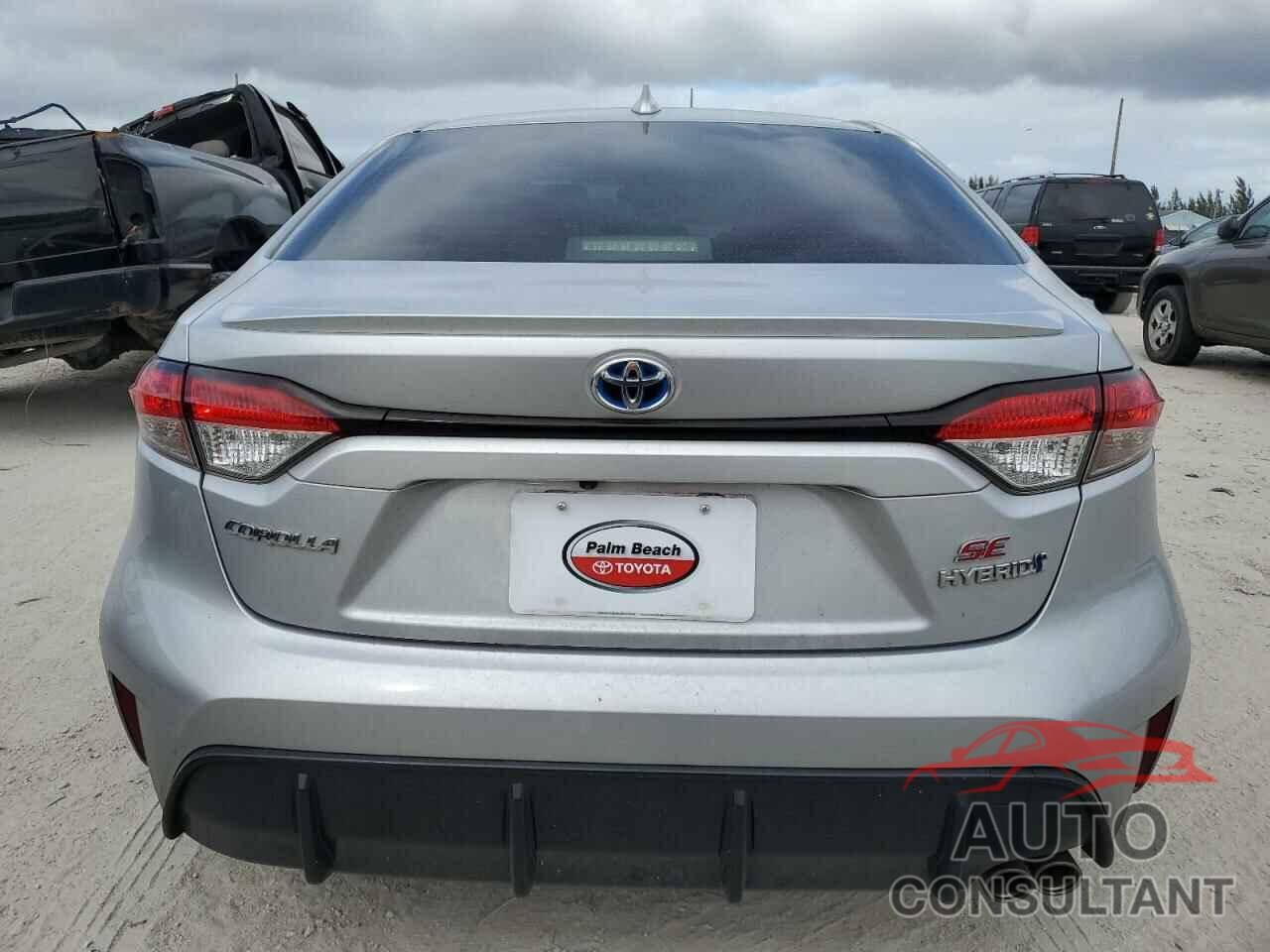 TOYOTA COROLLA 2023 - JTDBCMFE9P3008018