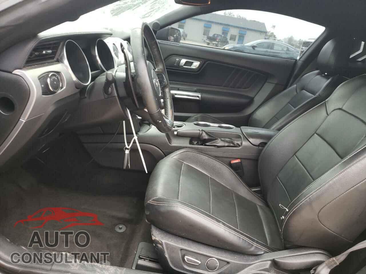 FORD MUSTANG 2018 - 1FA6P8CF8J5146113