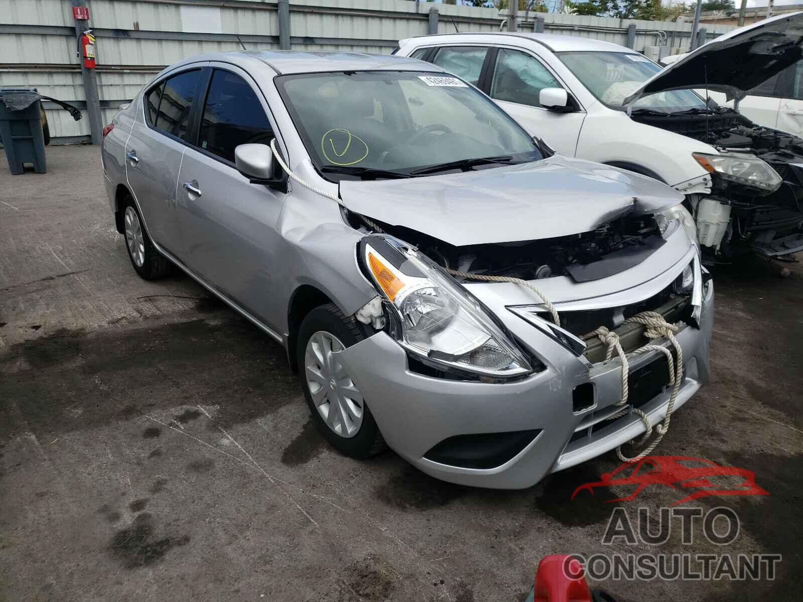 NISSAN VERSA 2017 - 3N1CN7AP9HL893175