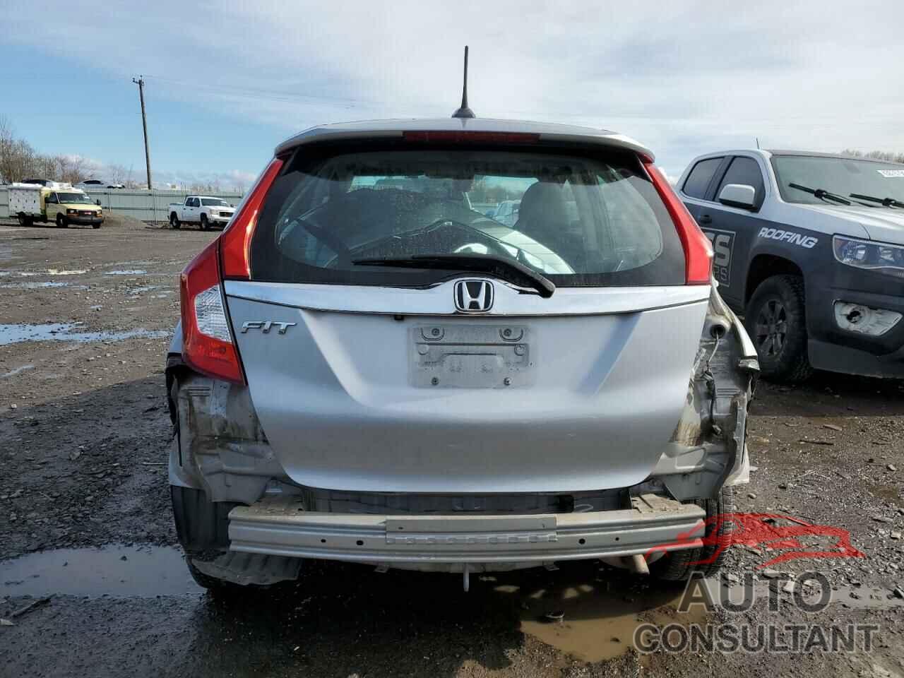 HONDA FIT 2019 - 3HGGK5H83KM706526