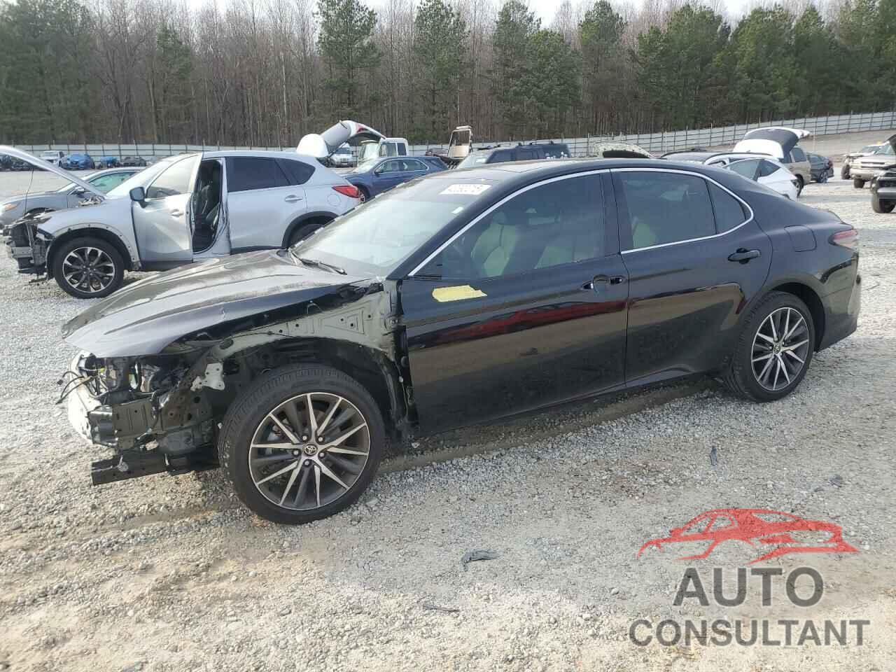 TOYOTA CAMRY 2023 - 4T1FZ1AK2PU088117