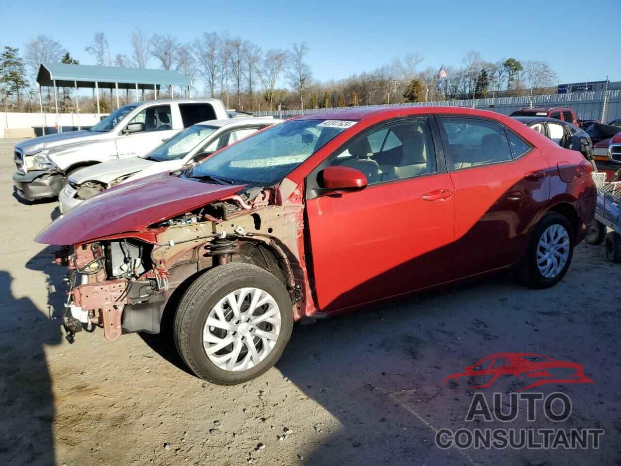 TOYOTA COROLLA 2018 - 5YFBURHE4JP783574