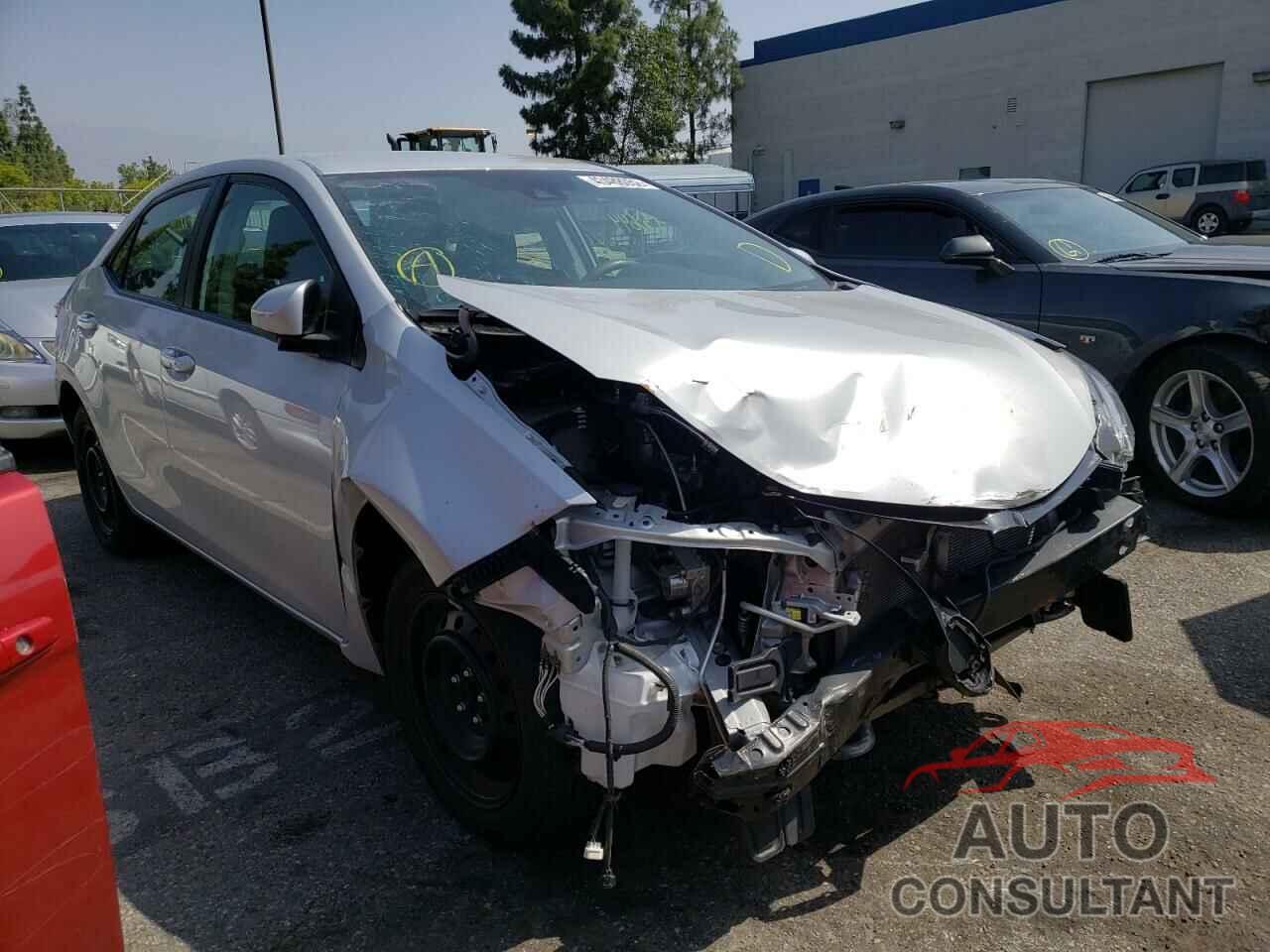 TOYOTA COROLLA 2018 - 5YFBURHE7JP765215