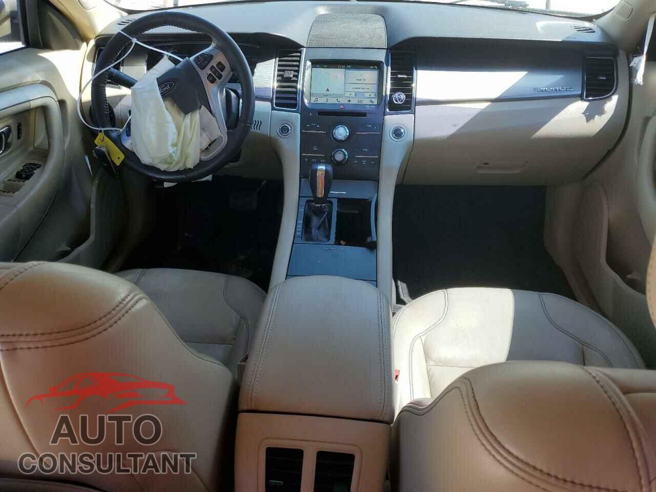 FORD TAURUS 2017 - 1FAHP2E8XHG131910
