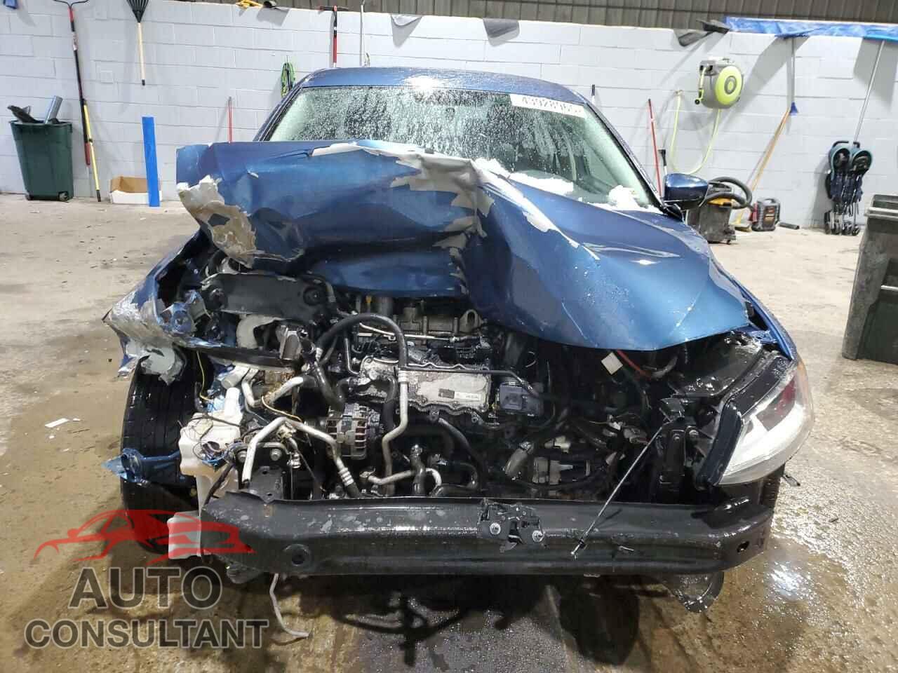 VOLKSWAGEN JETTA 2017 - 3VW2B7AJ3HM227367