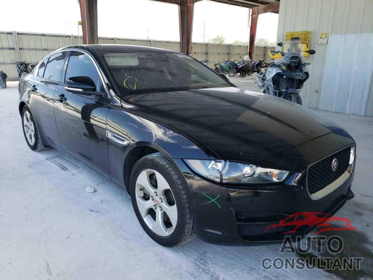 JAGUAR XE 2017 - SAJAR4BG5HA972700