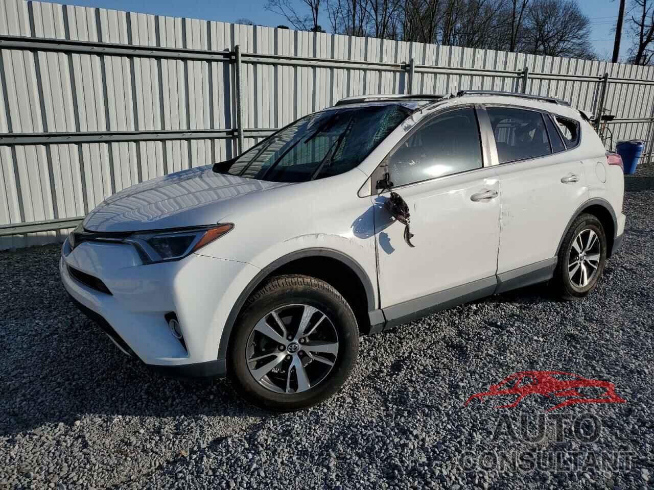 TOYOTA RAV4 2018 - JTMRFREV9JJ735229