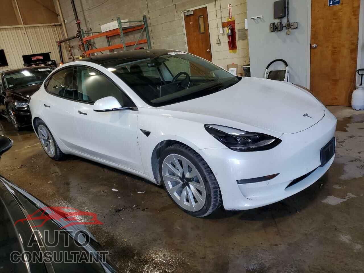 TESLA MODEL 3 2022 - 5YJ3E1EB9NF289743