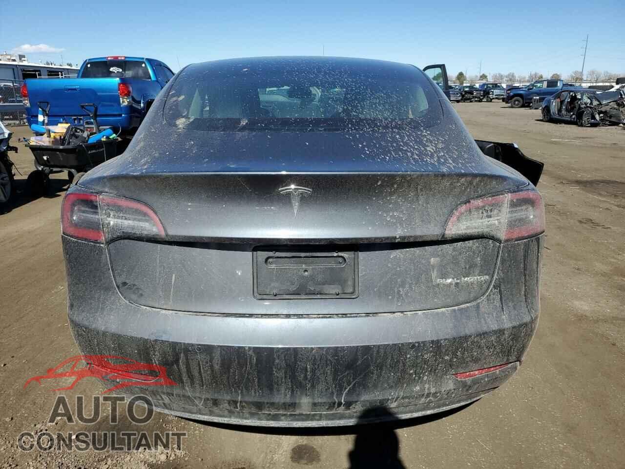 TESLA MODEL 3 2020 - 5YJ3E1EB8LF628277