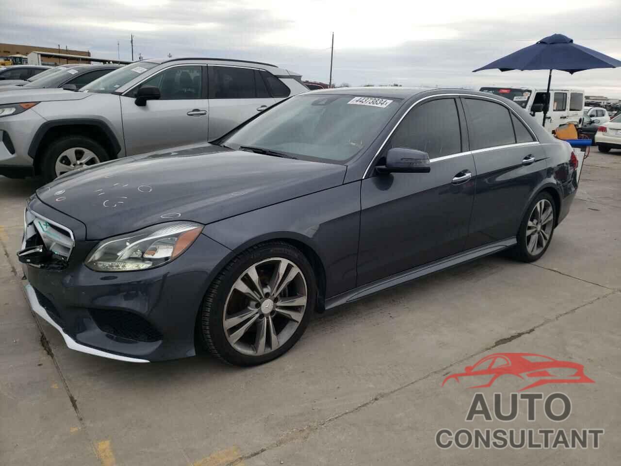 MERCEDES-BENZ E-CLASS 2016 - WDDHF5KB2GB186416