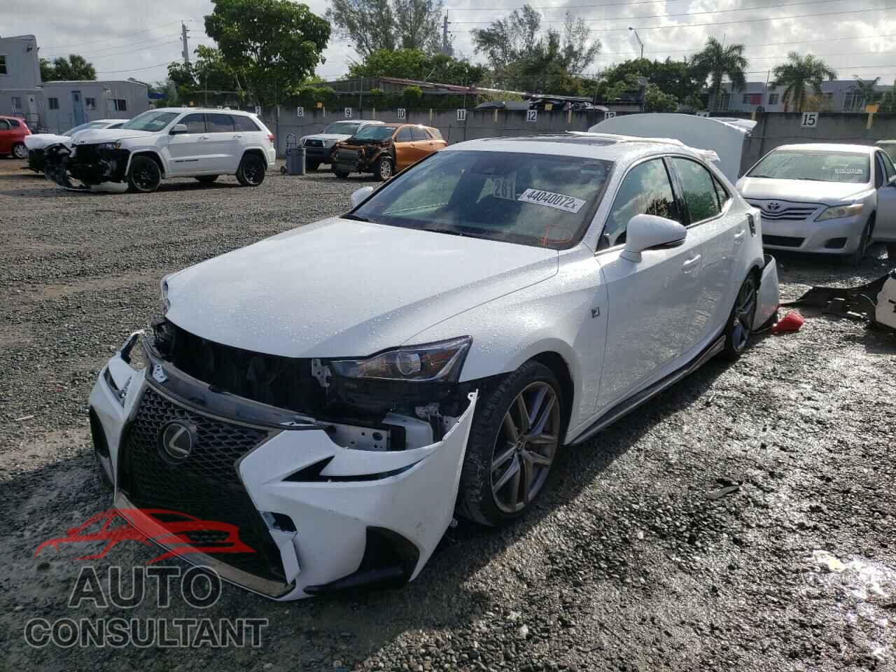 LEXUS IS 2019 - JTHBA1D28K5093846