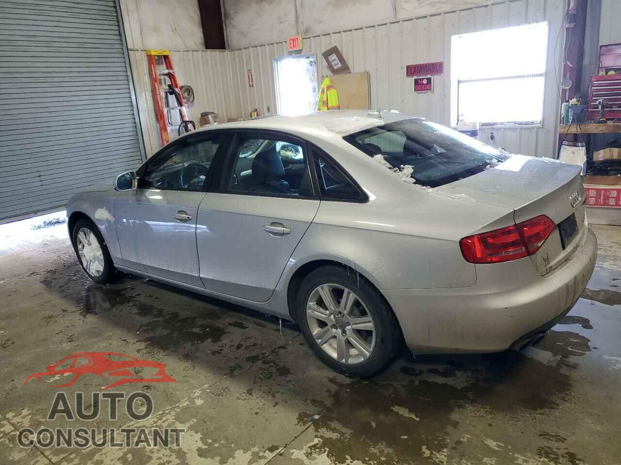 AUDI A4 2011 - WAUDFAFL4BN045310
