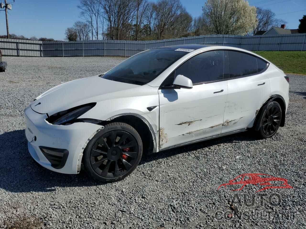 TESLA MODEL Y 2020 - 5YJYGDEF4LF002911