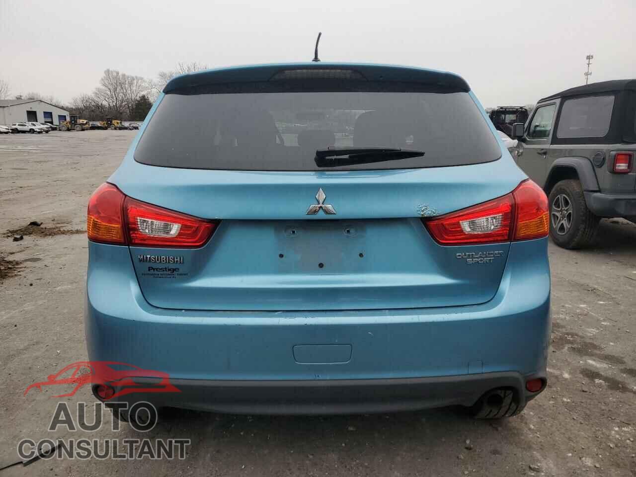MITSUBISHI OUTLANDER 2013 - 4A4AR3AU2DE011628