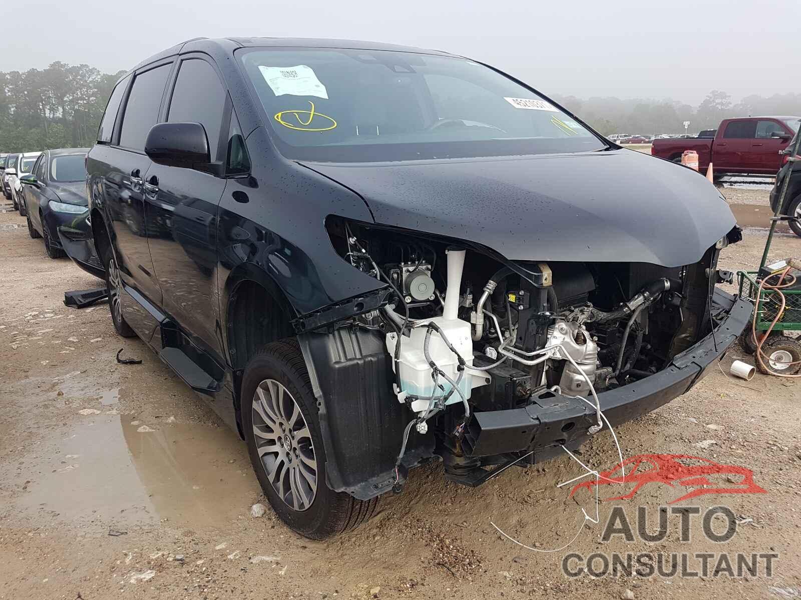 TOYOTA SIENNA 2018 - 5TDYZ3DC7JS919491