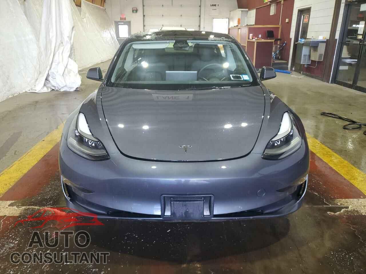 TESLA MODEL 3 2022 - 5YJ3E1EBXNF316366