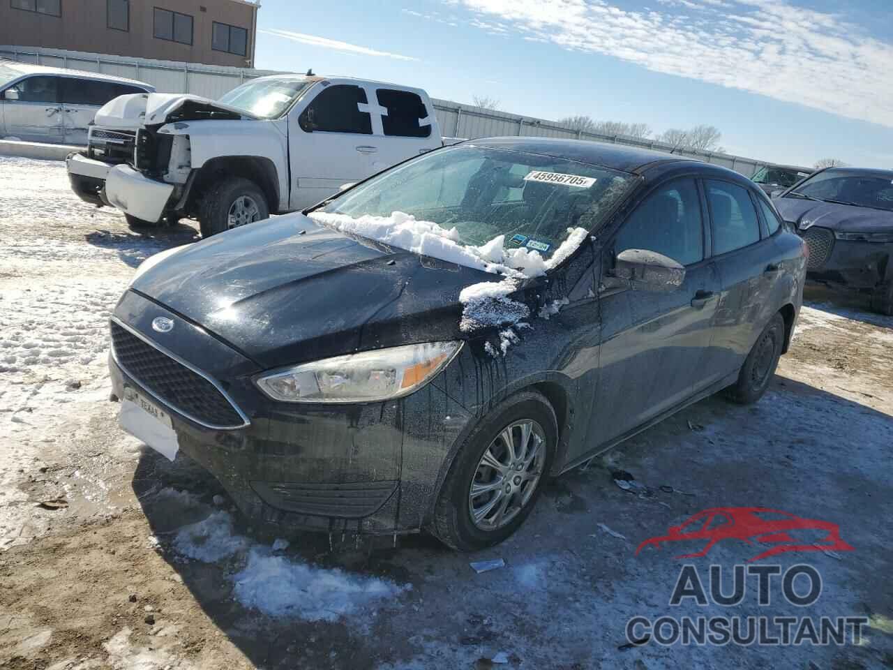 FORD FOCUS 2017 - 1FADP3E22HL214268