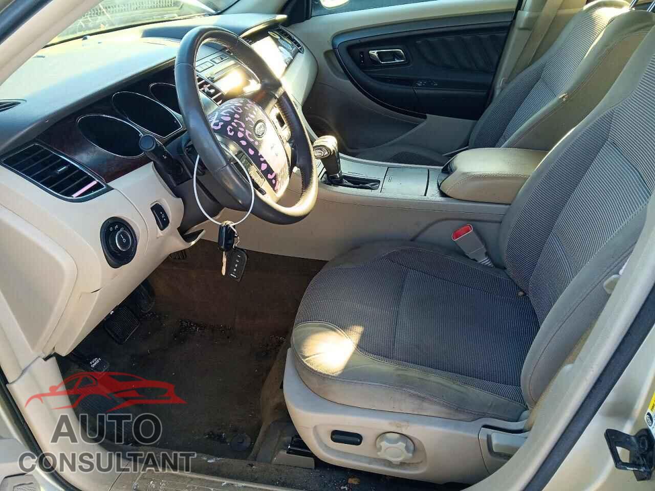 FORD TAURUS 2011 - 1FAHP2HW4BG173748