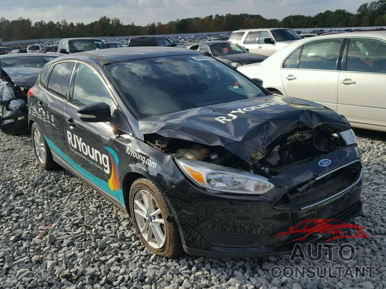 FORD FOCUS 2016 - 1FADP3K26GL239046