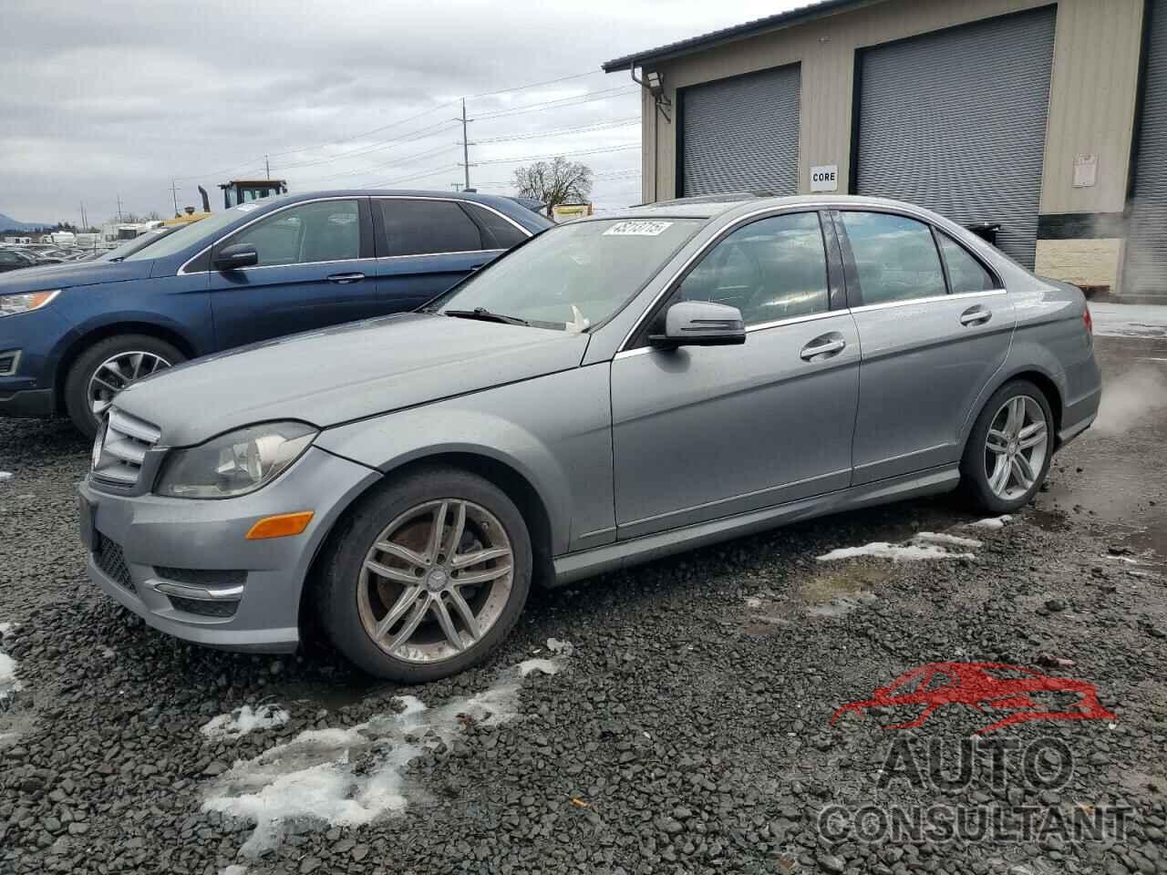 MERCEDES-BENZ C-CLASS 2013 - WDDGF4HB0DA834690