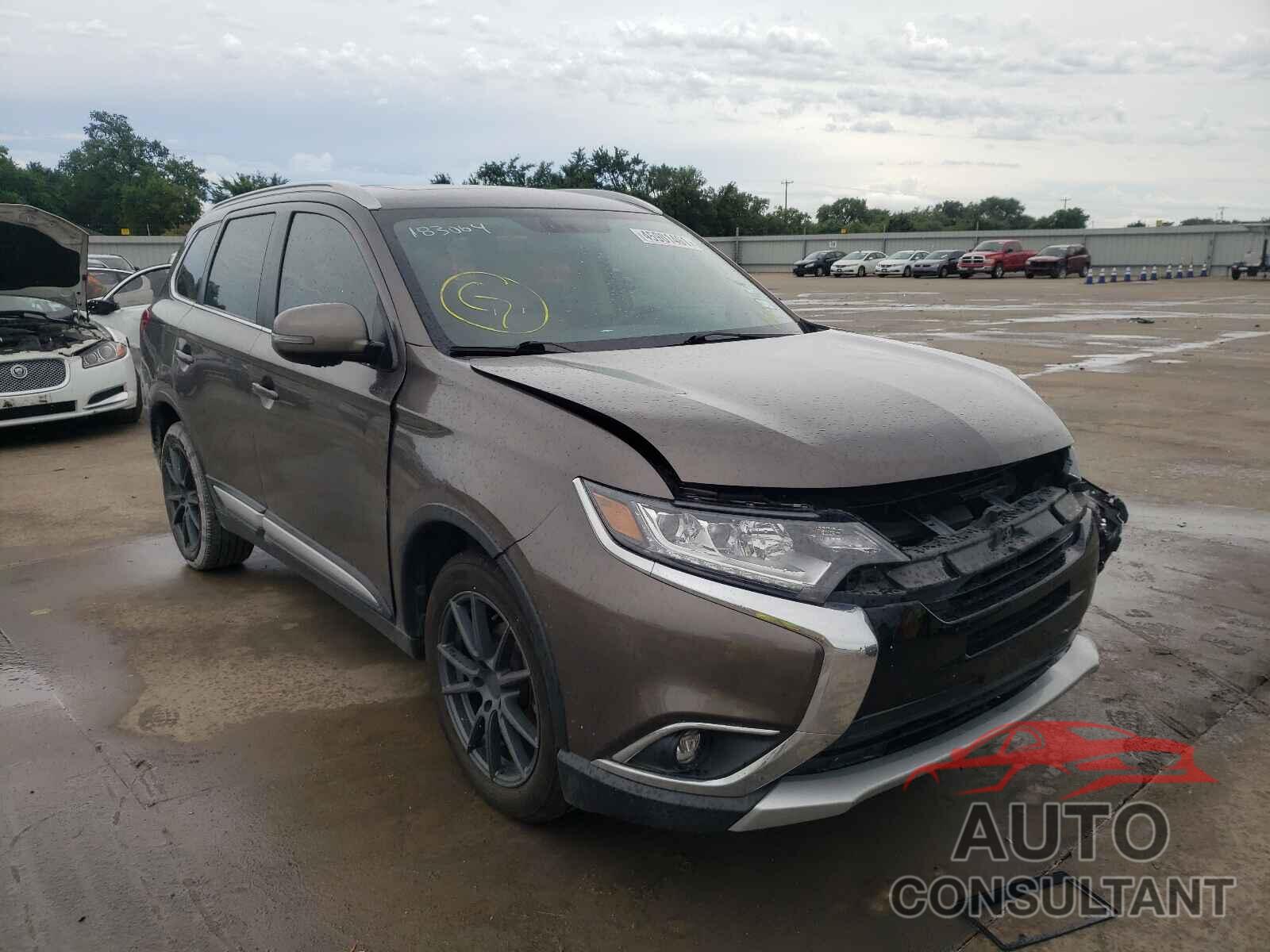 MITSUBISHI OUTLANDER 2018 - JA4AD3A31JZ002558