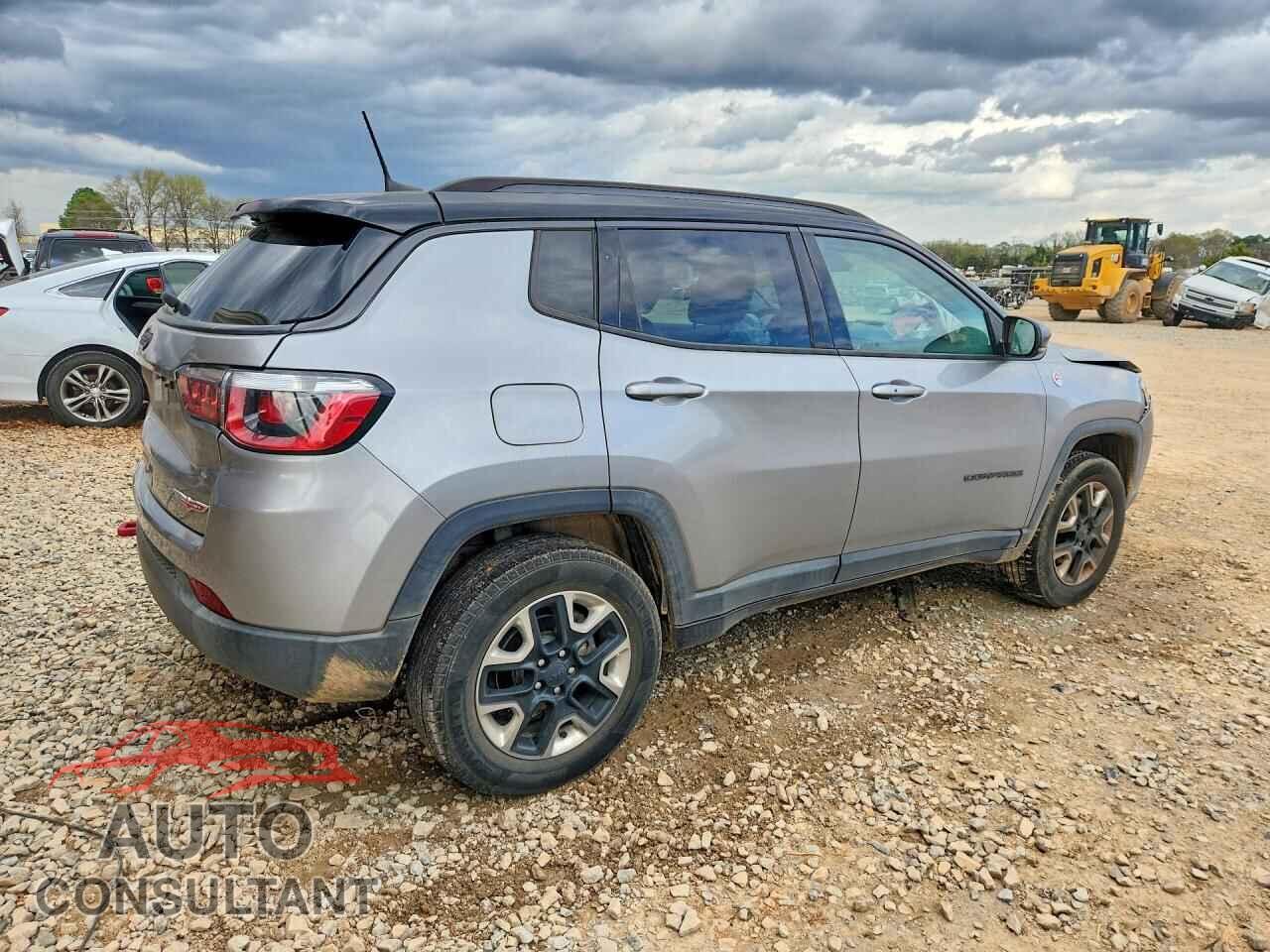 JEEP COMPASS 2017 - 3C4NJDDBXHT681000