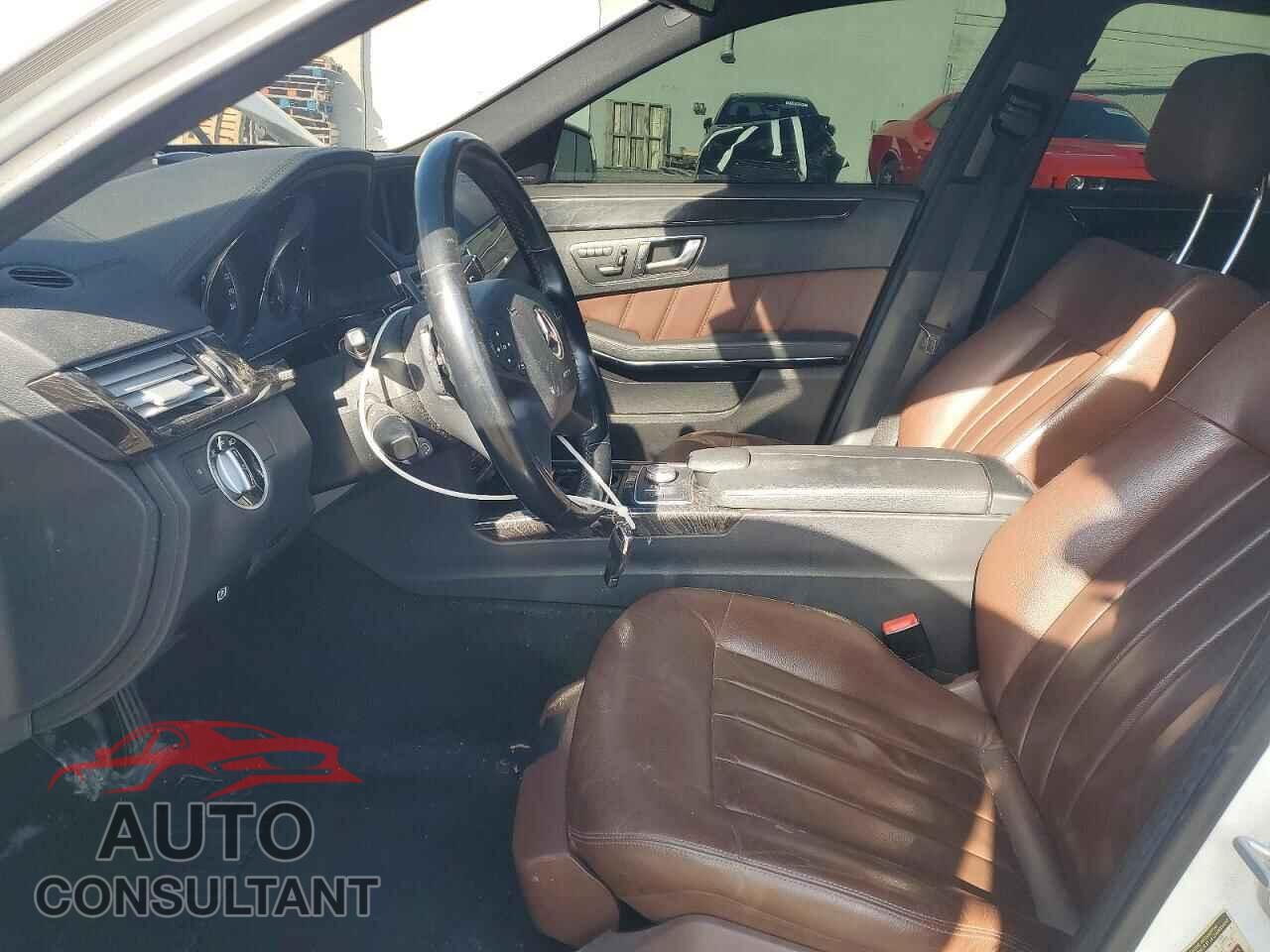 MERCEDES-BENZ E-CLASS 2012 - WDDHF8JB7CA593179