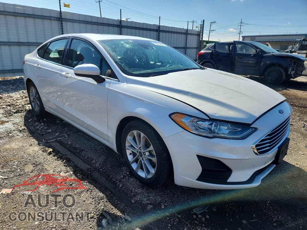 FORD FUSION 2020 - 3FA6P0HD2LR254817