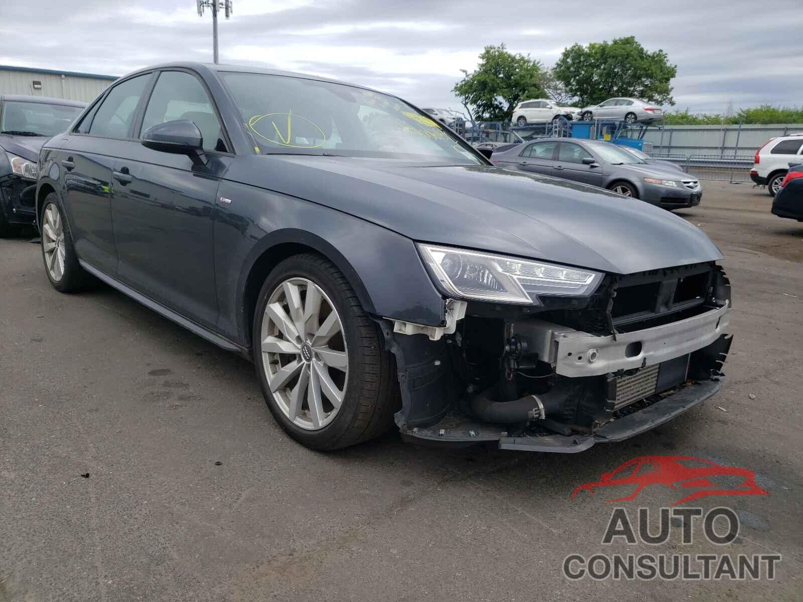 AUDI A4 2018 - WAUDNAF47JN000758