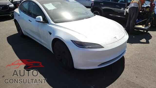 TESLA MODEL 3 2024 - 5YJ3E1EA4RF729512