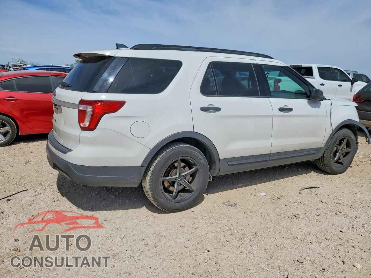FORD EXPLORER 2018 - 1FM5K7B88JGB07765