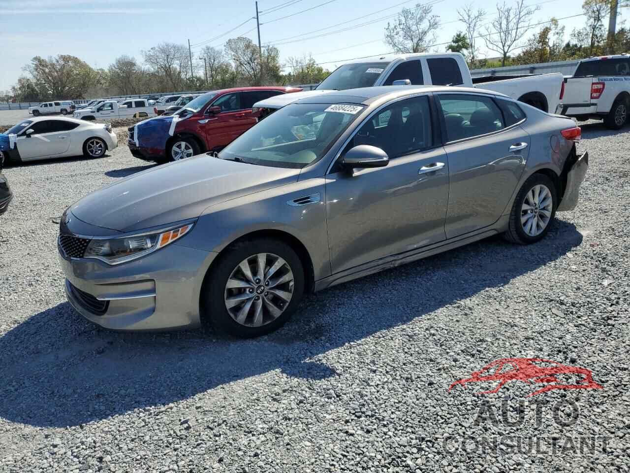 KIA OPTIMA 2018 - 5XXGU4L32JG218652