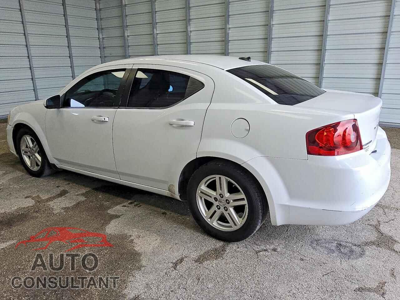 DODGE AVENGER 2013 - 1C3CDZCB9DN581482