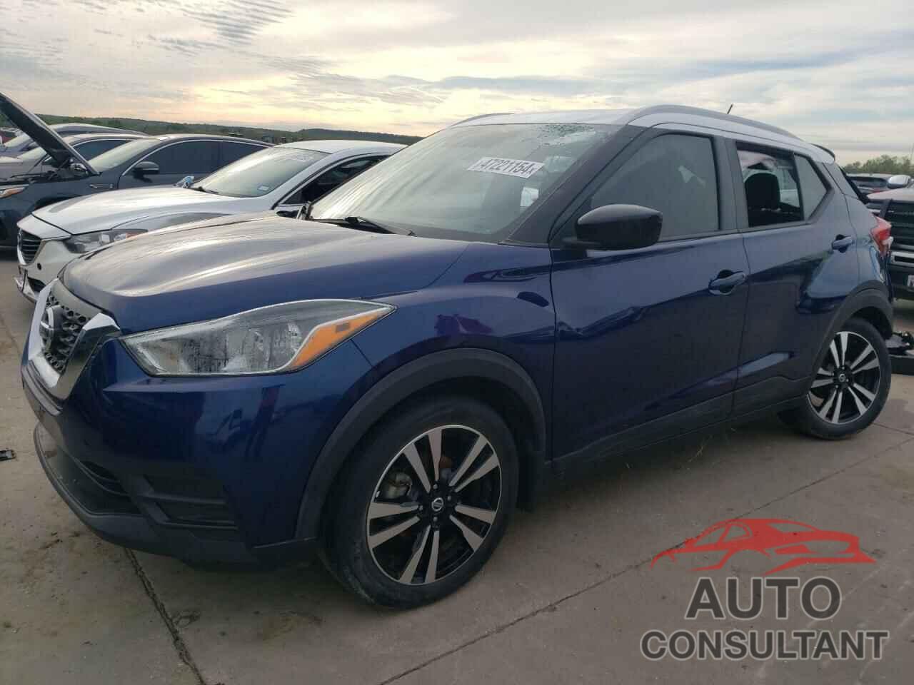 NISSAN KICKS 2018 - 3N1CP5CU9JL541754