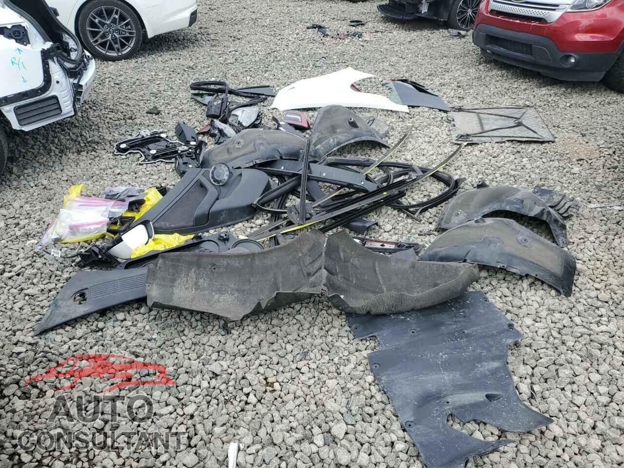 TESLA MODEL 3 2023 - 5YJ3E1EC3PF432598