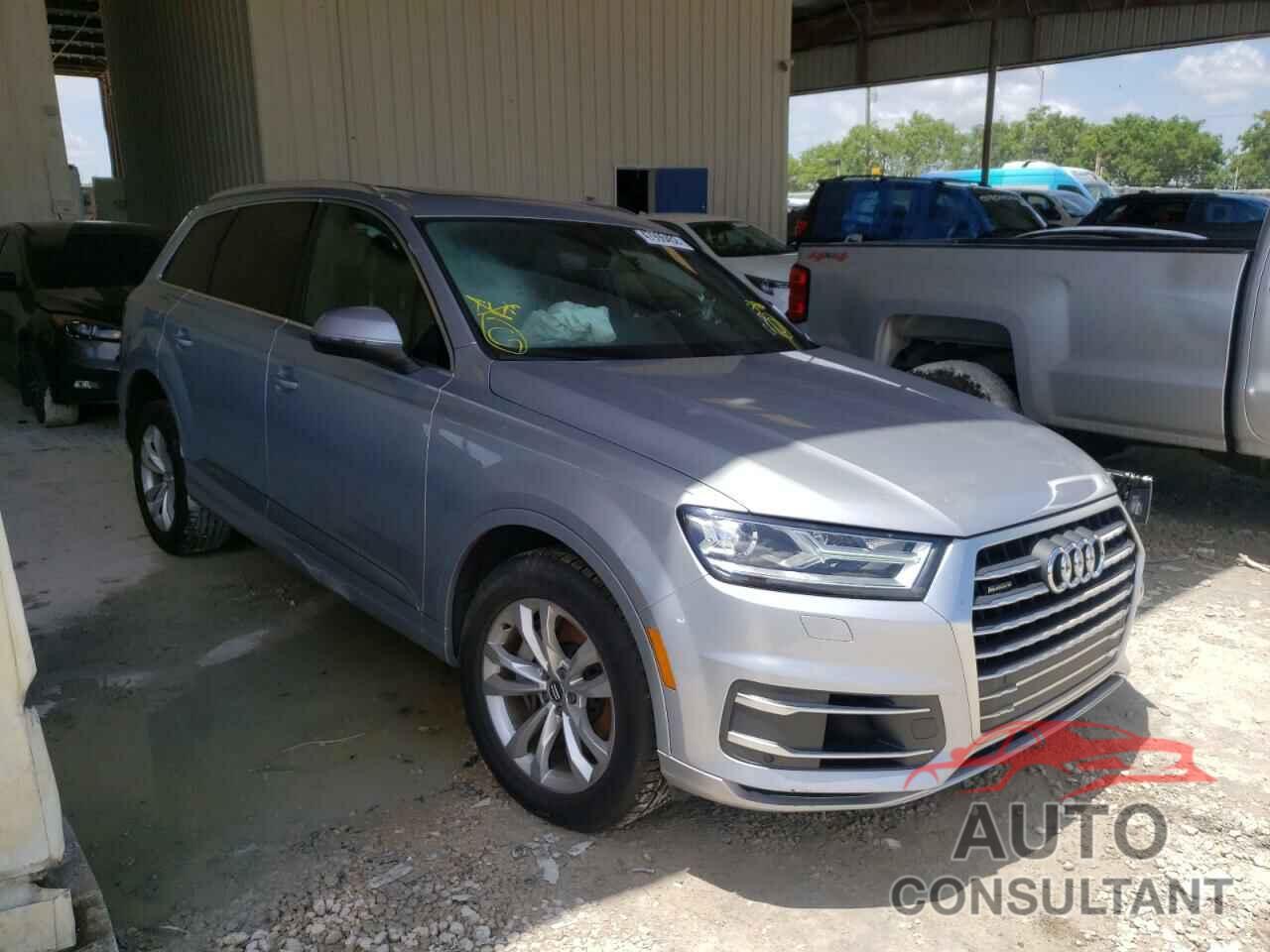 AUDI Q7 2018 - WA1AAAF73JD049547