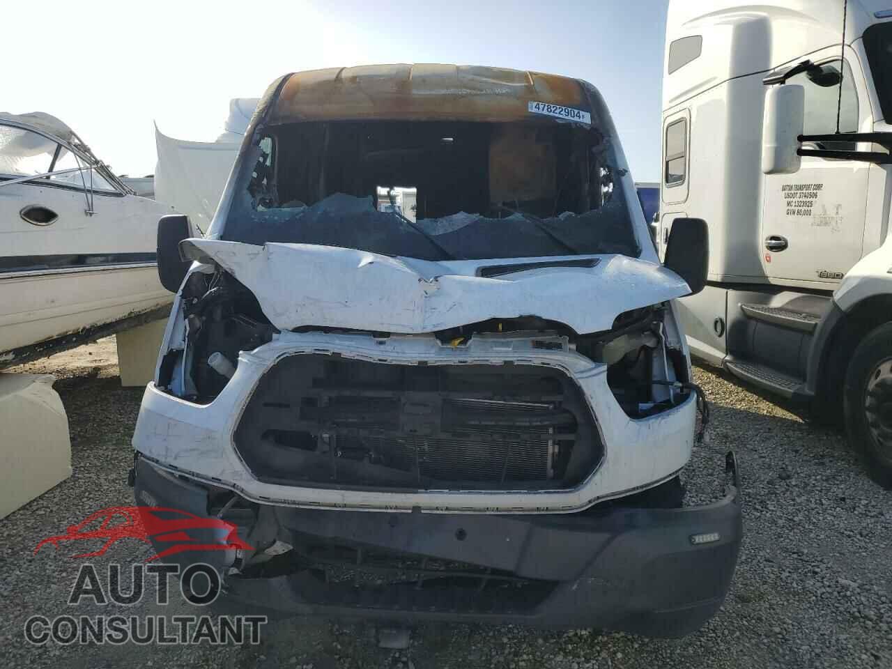 FORD TRANSIT 2017 - 1FTYR2CM7HKB24947