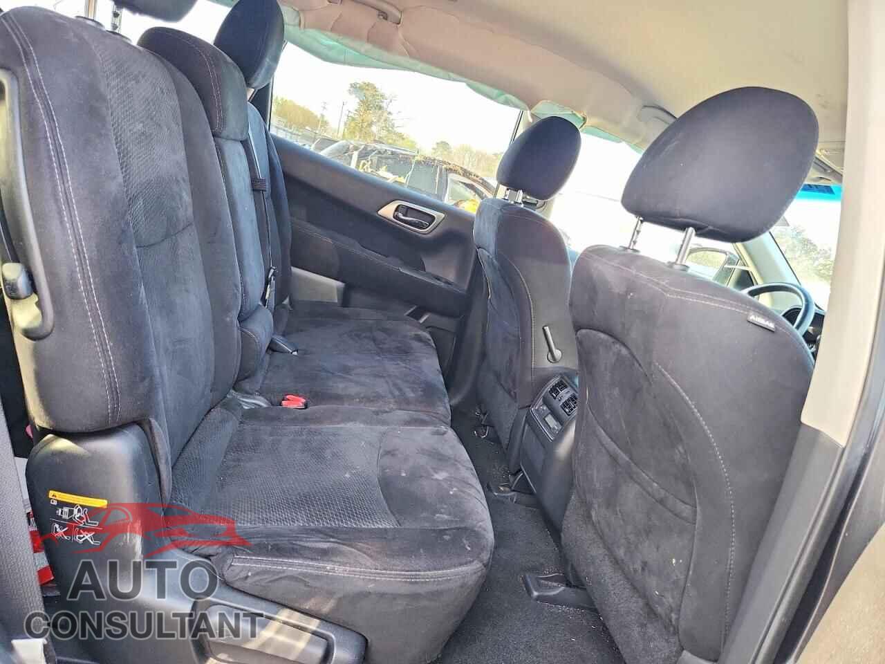 NISSAN PATHFINDER 2014 - 5N1AR2MM3EC710532