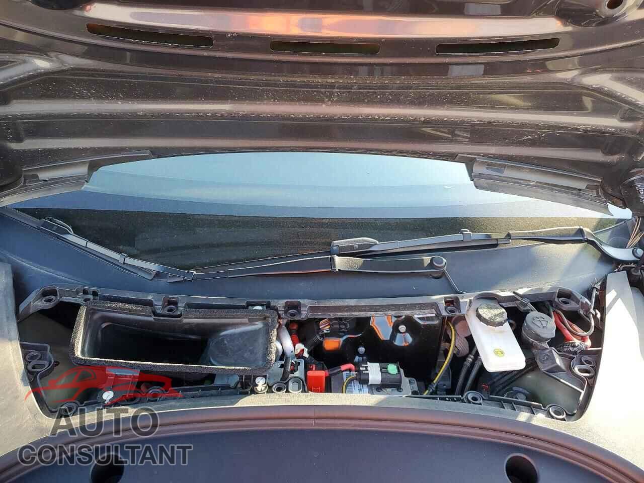 TESLA MODEL 3 2023 - 5YJ3E1EA4PF703442