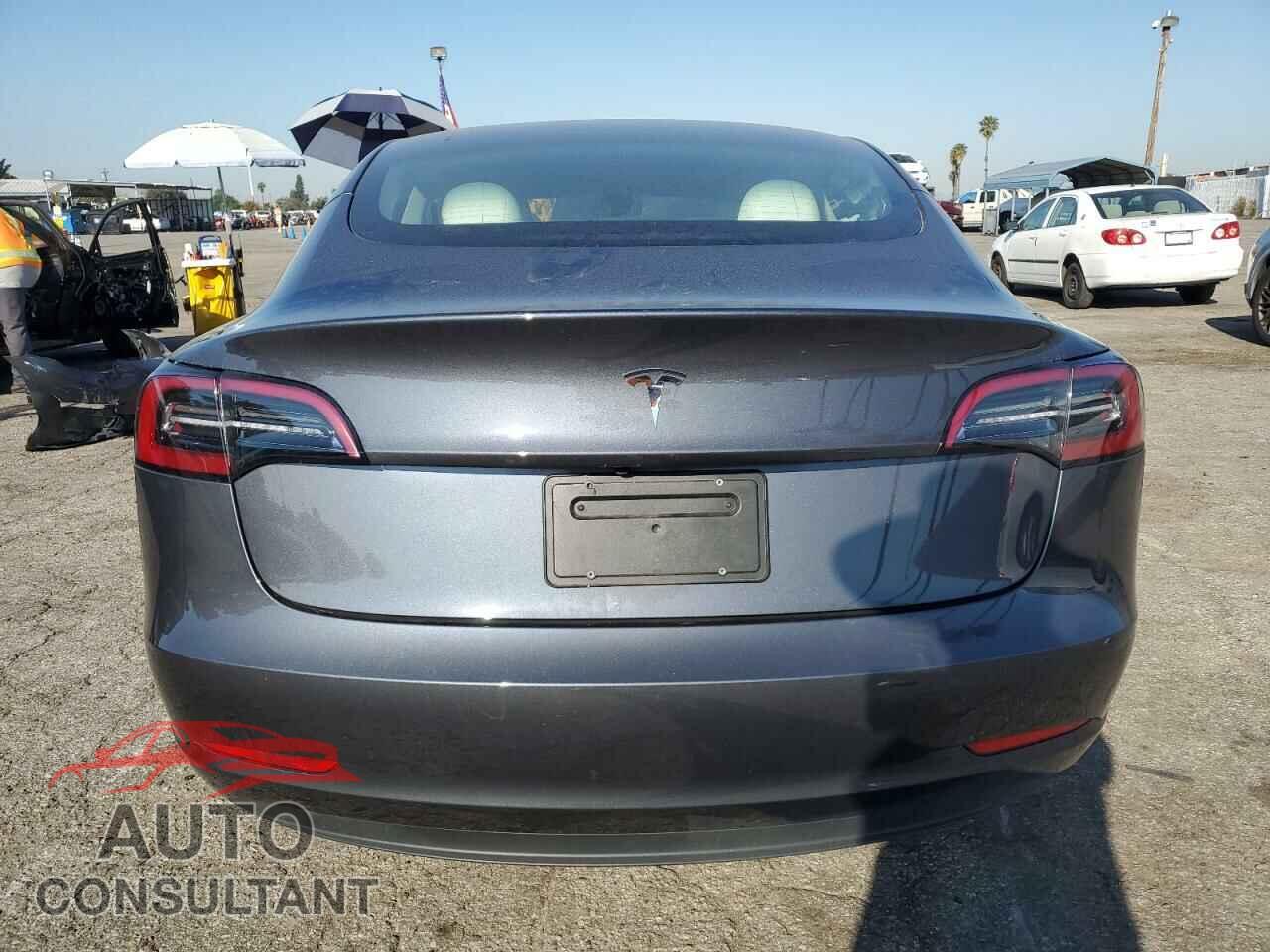 TESLA MODEL 3 2023 - 5YJ3E1EA5PF638925