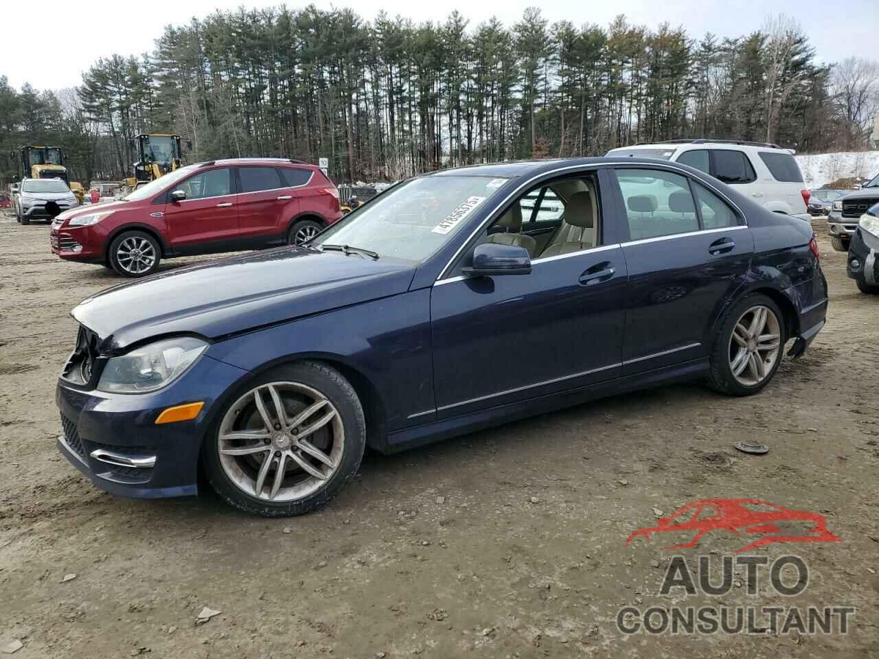 MERCEDES-BENZ C-CLASS 2012 - WDDGF8BB0CA640109